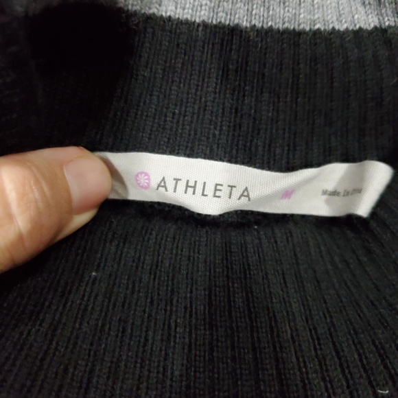 Athleta Sleeveless Maxi Dress - Size Medium - Picture 4 of 6